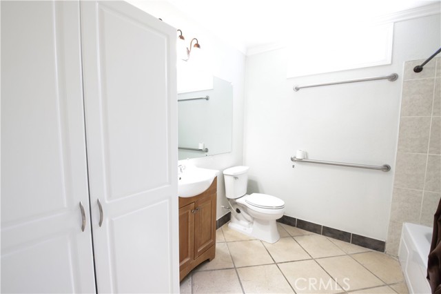 Detail Gallery Image 20 of 46 For 2327 Cienega, Highland,  CA 92346 - 5 Beds | 4 Baths