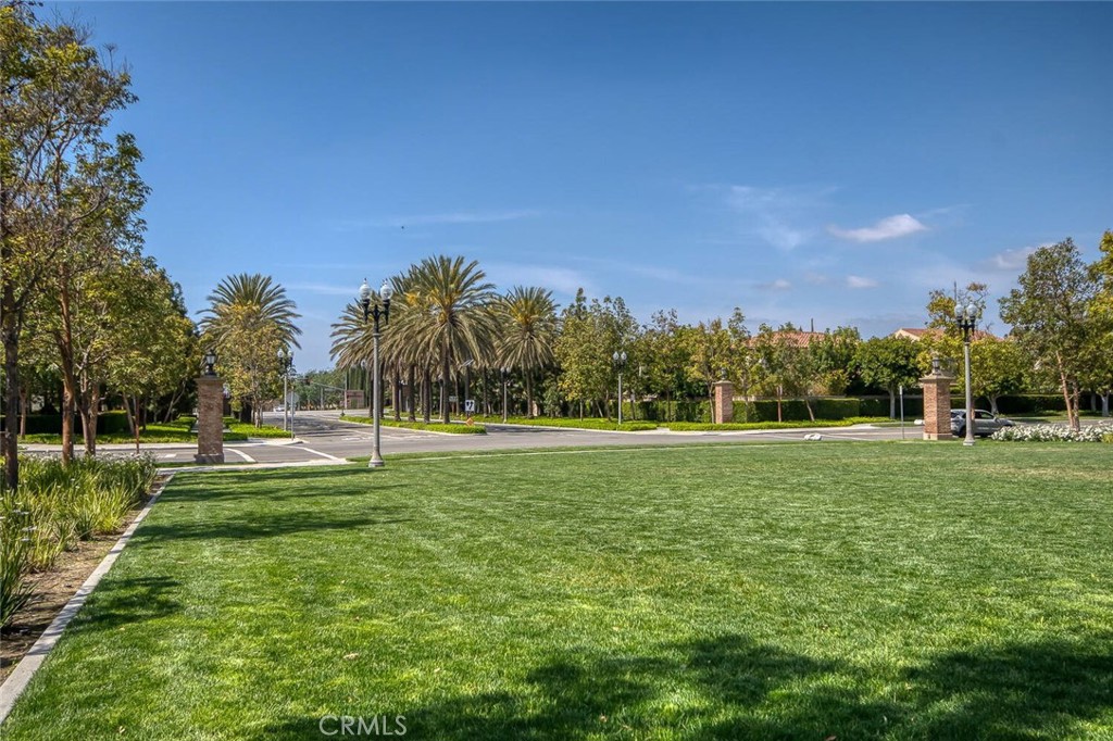 https://media.crmls.org/medias/3b815cbf-956c-4291-a622-19f6c0ccf4f1.jpg?preset=X-Large