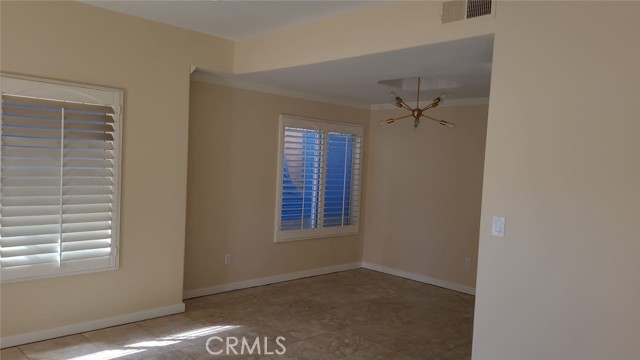 Detail Gallery Image 6 of 20 For 14627 Gledhill St #1,  Panorama City,  CA 91402 - 4 Beds | 2 Baths