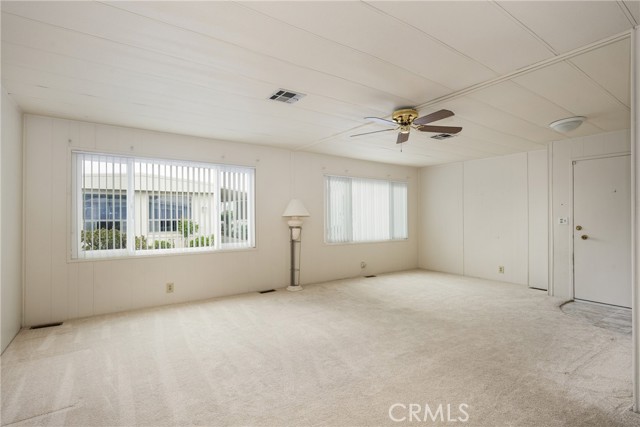 14851 Jeffrey, Irvine CA: https://media.crmls.org/medias/3b831f65-a6ed-4ee2-951c-5c1783ece4db.jpg