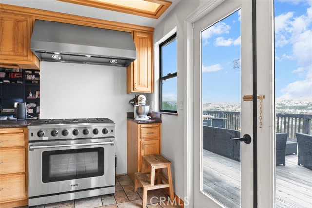 Detail Gallery Image 12 of 40 For 1041 Ritchie Rd #B,  Grover Beach,  CA 93433 - 3 Beds | 3/1 Baths