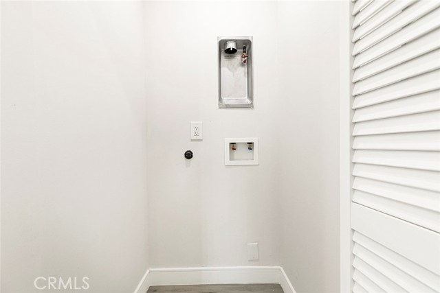 Detail Gallery Image 26 of 28 For 17646 Raymer St, Northridge,  CA 91325 - 3 Beds | 3 Baths