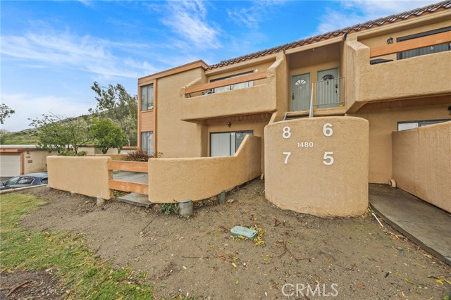 Detail Gallery Image 2 of 25 For 1480 W Edgehill Rd #7,  San Bernardino,  CA 92405 - 2 Beds | 1 Baths