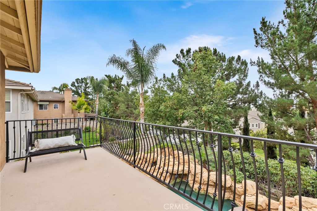 3b84afe2 8718 467f 8d9d A86adc5743de