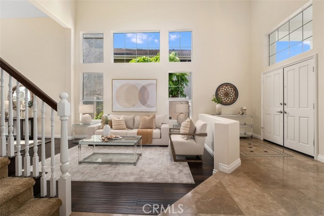 26112 Calle Cresta, Mission Viejo CA: https://media.crmls.org/medias/3b85dabd-a573-4620-a95a-352d02971c8e.jpg