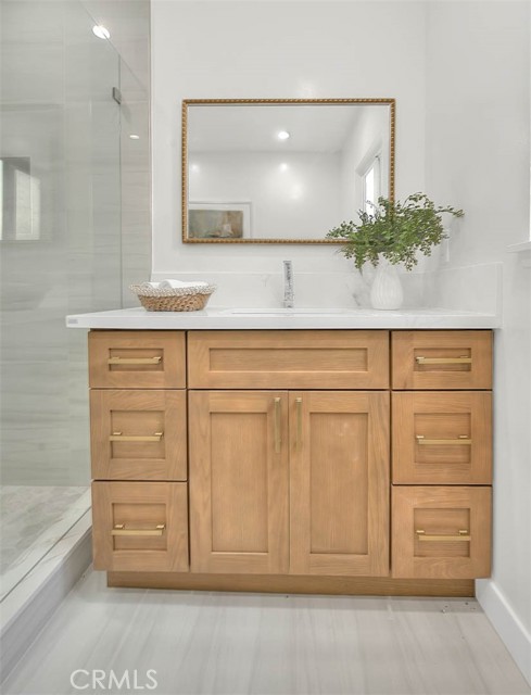 Detail Gallery Image 51 of 75 For 4701 Don Miguel, Los Angeles,  CA 90008 - 3 Beds | 3 Baths