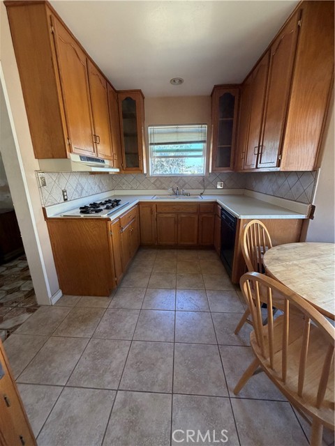 2105 Easton Street photo 5