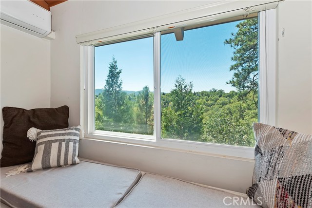 Detail Gallery Image 24 of 34 For 28203 Arbon Ln, Lake Arrowhead,  CA 92352 - 3 Beds | 2 Baths