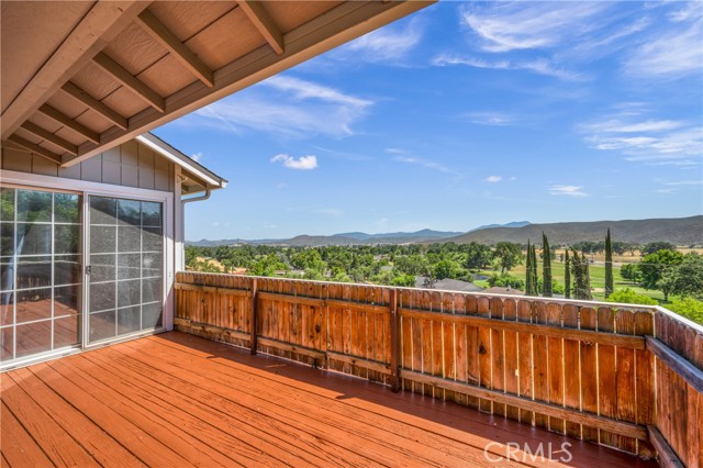 Detail Gallery Image 8 of 25 For 17256 Knollview Dr, Hidden Valley Lake,  CA 95467 - 3 Beds | 2 Baths