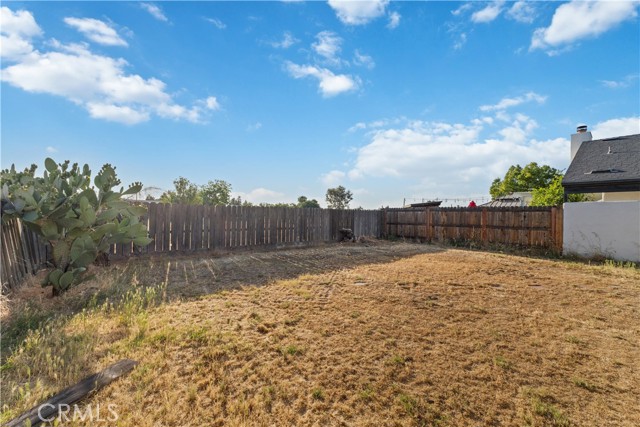 2433 N Knoll Avenue, Fresno CA: https://media.crmls.org/medias/3b888625-1016-4b44-b4d5-9e2dfa9fcfe9.jpg