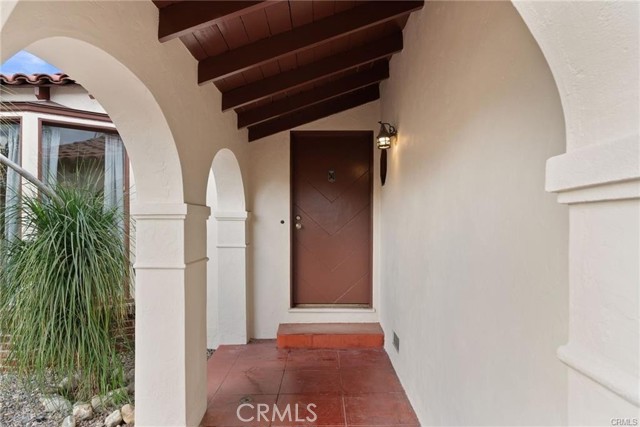 25839 Misson Rd, Loma Linda CA: https://media.crmls.org/medias/3b8889df-ad3f-4939-b869-88d976094162.jpg