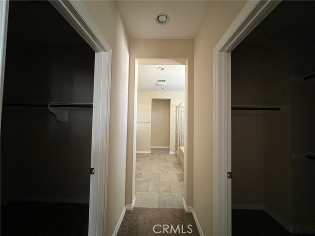 14538 Eagle River Road, Eastvale CA: https://media.crmls.org/medias/3b895f11-2101-4b4e-b1f3-03868b23a99b.jpg