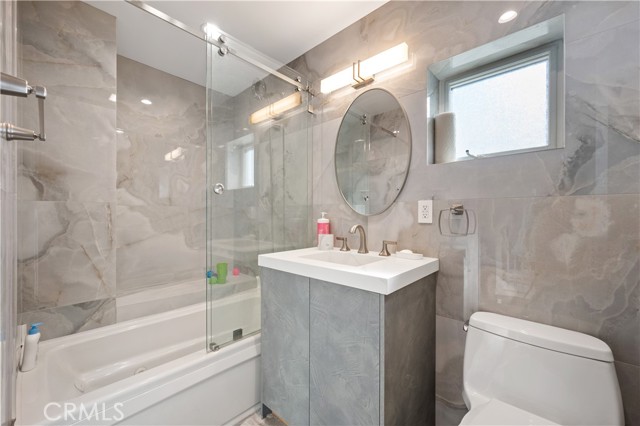 Detail Gallery Image 27 of 53 For 515 La Loma Rd, Glendale,  CA 91206 - 4 Beds | 5 Baths