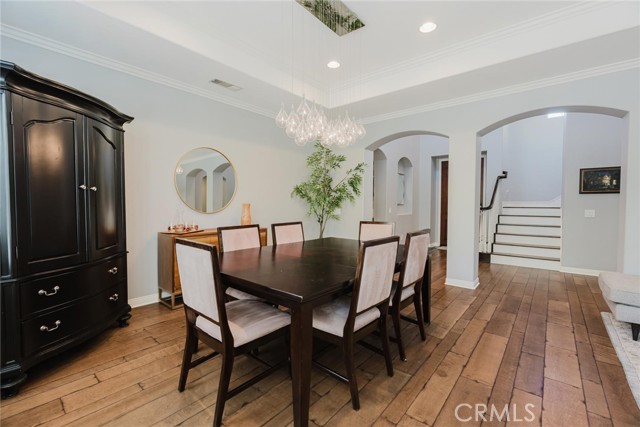 26052 Shadow Rock Lane, Valencia CA: https://media.crmls.org/medias/3b89d975-39ee-4f2a-be16-c09e9e04e665.jpg