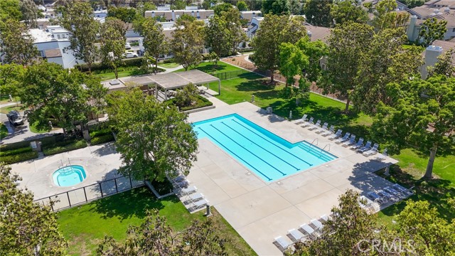 226 Greenmoor, Irvine CA: https://media.crmls.org/medias/3b8a156e-0bb1-4ede-b40d-cdd0139520e9.jpg