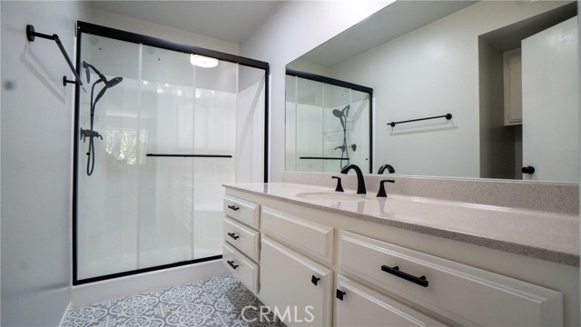 MASTER BATH 2