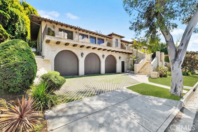Detail Gallery Image 3 of 52 For 364 via Almar, Palos Verdes Estates,  CA 90274 - 5 Beds | 3/1 Baths