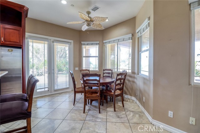 6116 Chadbourne Avenue, Riverside CA: https://media.crmls.org/medias/3b8c1c6f-1d5d-4c7c-8e52-9452fc71a77b.jpg
