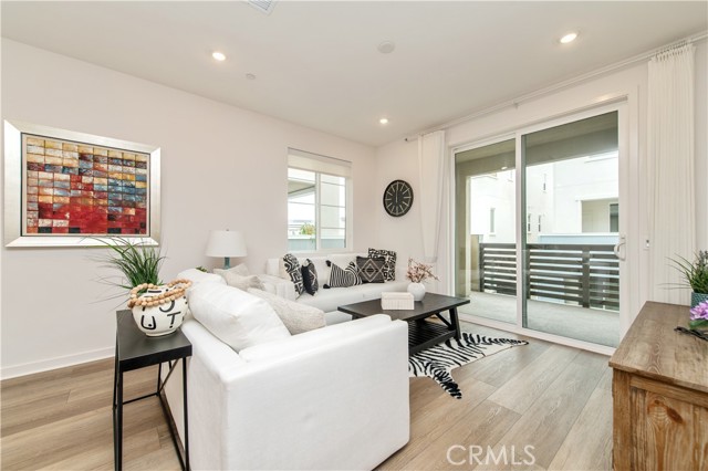 Detail Gallery Image 11 of 46 For 136 Ruby Road, Rancho Mission Viejo,  CA 92694 - 3 Beds | 3 Baths