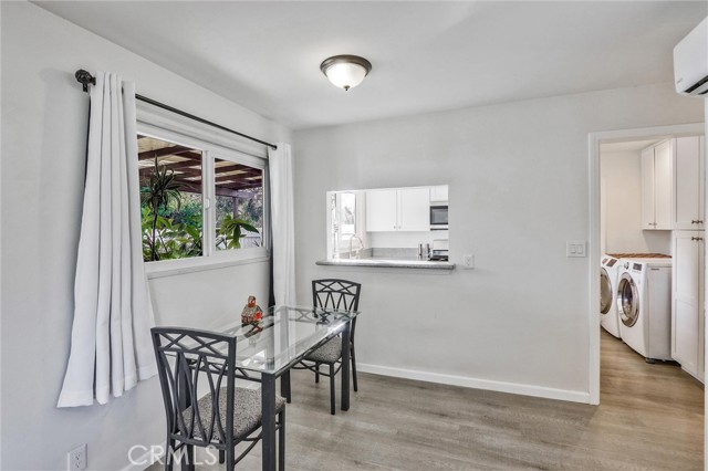 4657 Chateau Place, San Diego CA: https://media.crmls.org/medias/3b8d3dea-7a6c-4125-926a-45cc656421ce.jpg