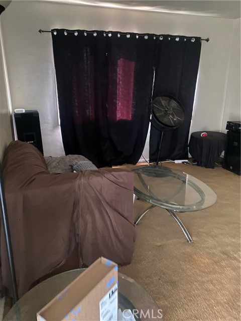 Detail Gallery Image 13 of 20 For 2115 W 102nd, Los Angeles,  CA 90047 - – Beds | – Baths