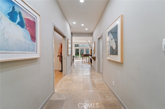 Detail Gallery Image 5 of 54 For 3601 Cananea, Encino,  CA 91436 - 6 Beds | 5/1 Baths