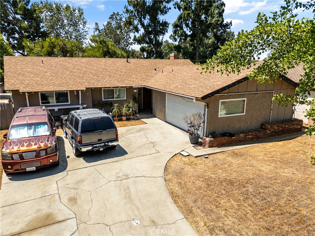 1062 Golden Rain Street