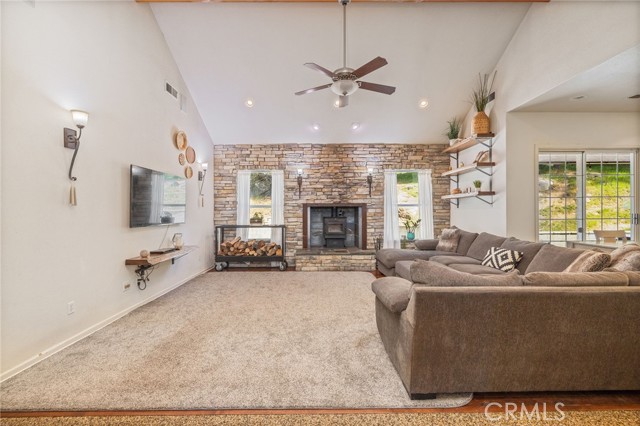 Detail Gallery Image 10 of 59 For 36919 Deer Path Cir, Coarsegold,  CA 93614 - 3 Beds | 2 Baths