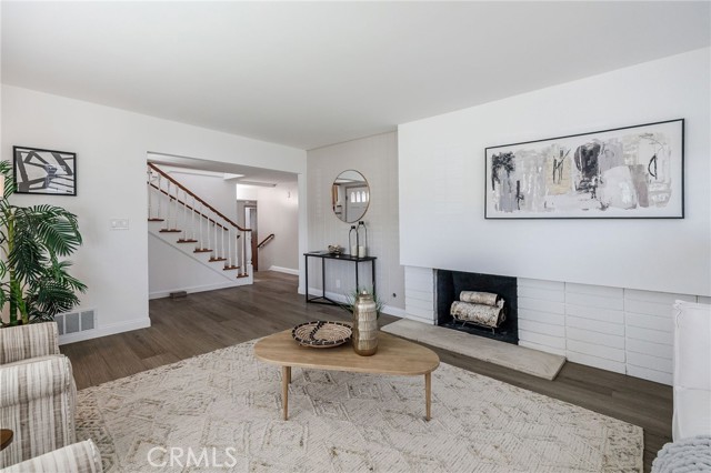 23532 Carlow Road, Torrance CA: https://media.crmls.org/medias/3b8f955c-3463-4b39-8771-98198653e22e.jpg
