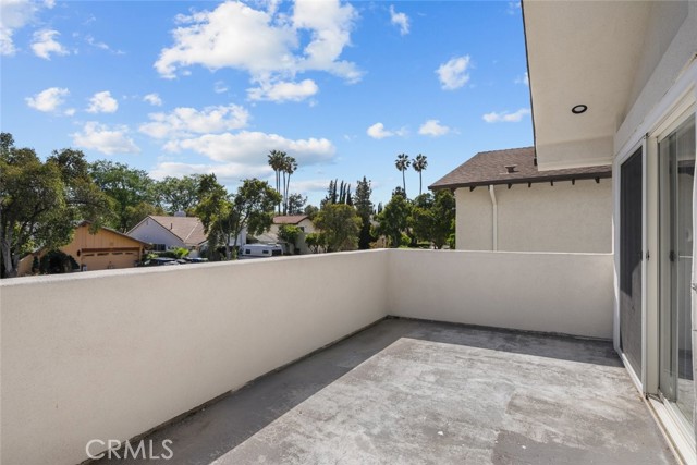 22835 Styles Street, Woodland Hills CA: https://media.crmls.org/medias/3b8fe08d-878e-48bf-ae5d-9ae83cf45667.jpg