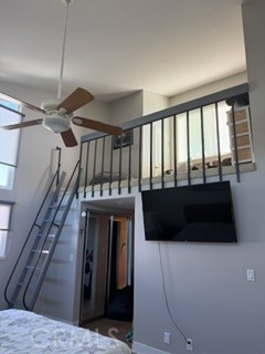 466 Broderick Way photo 14