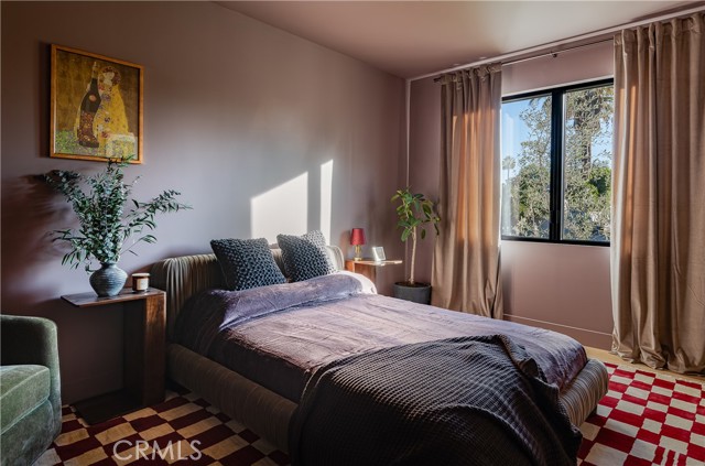 Detail Gallery Image 34 of 65 For 15719 Hartsook St, Encino,  CA 91436 - 4 Beds | 4/1 Baths