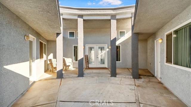 18099 Mariner Drive, Victorville CA: https://media.crmls.org/medias/3b908049-f28f-4319-a1a3-b0af8a6f1a83.jpg