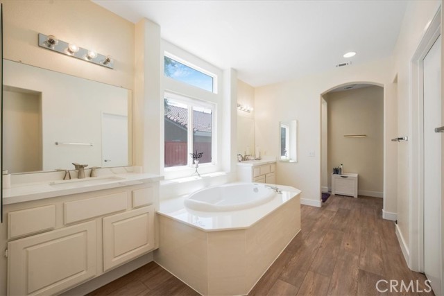 39278 Via Belleza, Murrieta CA: https://media.crmls.org/medias/3b90c41f-6ef4-4011-a167-ac3d356e05cf.jpg