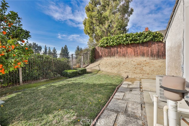 Detail Gallery Image 12 of 66 For 53 Rolling Hills Dr, Pomona,  CA 91766 - 3 Beds | 2 Baths