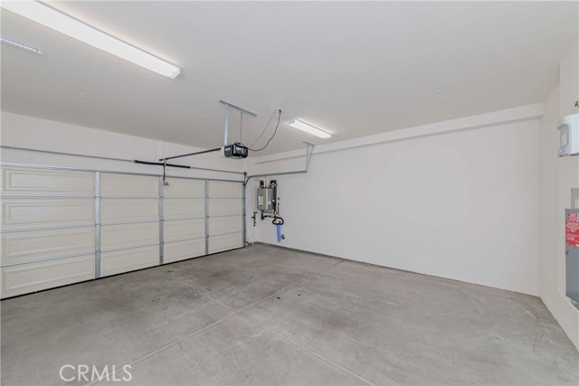 7002 Citron Lane, Cypress CA: https://media.crmls.org/medias/3b914dbd-c66e-41ff-9dd8-6e67de13124c.jpg