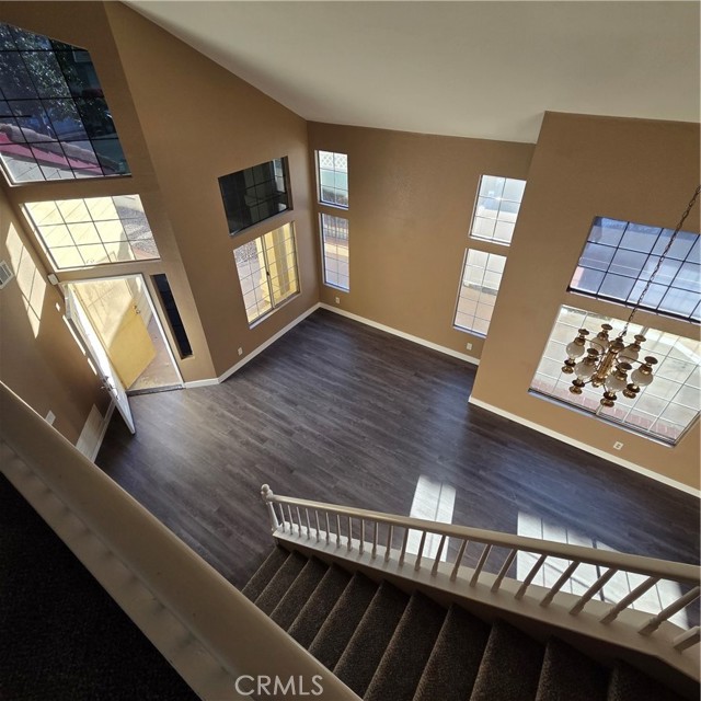 Detail Gallery Image 7 of 11 For 19935 Westerly, Riverside,  CA 92508 - 4 Beds | 3 Baths