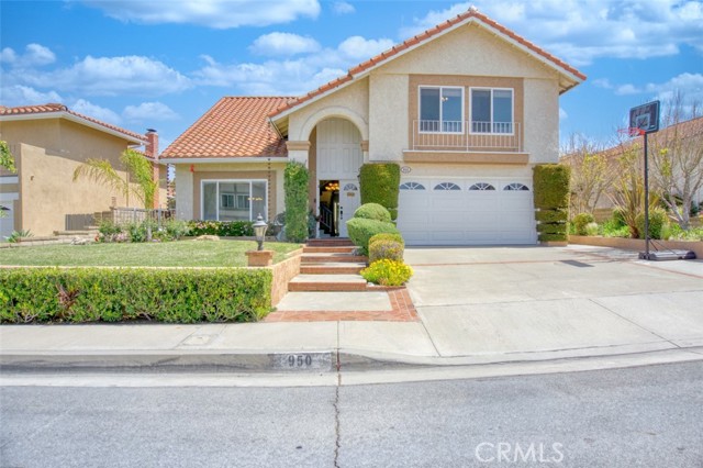 950 S Calle Venado, Anaheim Hills, CA 92807