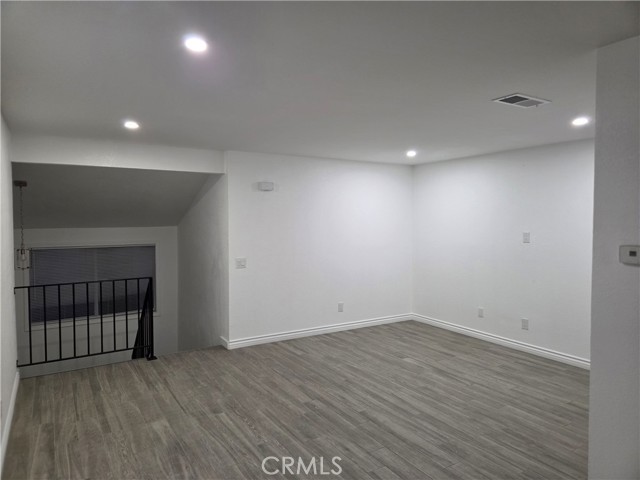 Detail Gallery Image 7 of 16 For 128 Wiseman Way #C,  Upland,  CA 91786 - 2 Beds | 1 Baths