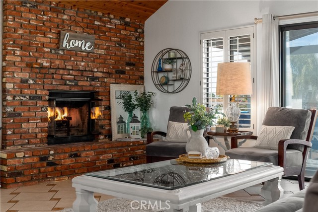 Detail Gallery Image 13 of 75 For 23619 Continental, Canyon Lake,  CA 92587 - 3 Beds | 2 Baths