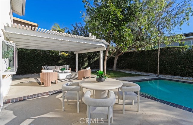 Detail Gallery Image 31 of 37 For 9882 Kings Canyon, Huntington Beach,  CA 92646 - 4 Beds | 2/1 Baths