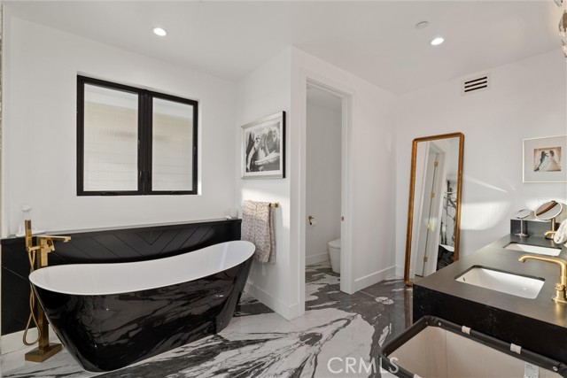 Detail Gallery Image 32 of 48 For 1504 Prospect Ave, Hermosa Beach,  CA 90254 - 4 Beds | 5 Baths