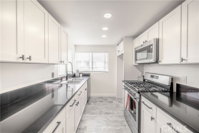 MLS #OC25265947 image #6