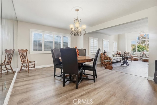 Detail Gallery Image 11 of 57 For 100 Electric Avenue, Seal Beach,  CA 90740 - 4 Beds | 3 Baths