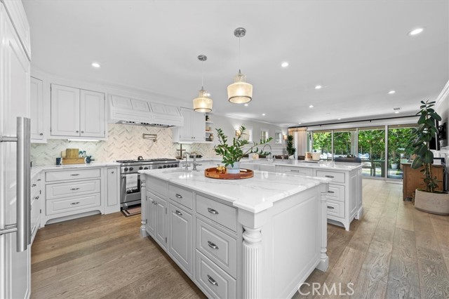 Detail Gallery Image 23 of 49 For 520 2nd St, Manhattan Beach,  CA 90266 - 4 Beds | 3 Baths