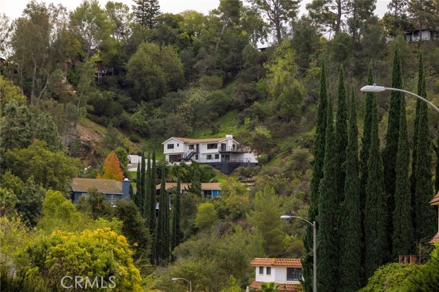 Detail Gallery Image 3 of 66 For 981 Glen Oaks, Pasadena,  CA 91105 - 3 Beds | 3 Baths