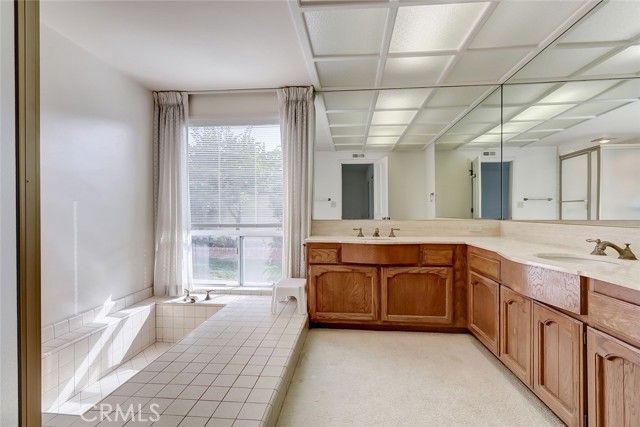 30 Clear Vista Drive, Rolling Hills Estates, California 90274, 4 Bedrooms Bedrooms, ,2 BathroomsBathrooms,Residential,Sold,Clear Vista,SB21259476
