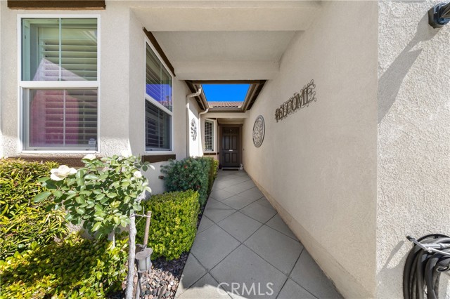 Detail Gallery Image 3 of 62 For 28012 Windjammer Ct, Menifee,  CA 92585 - 3 Beds | 3/1 Baths