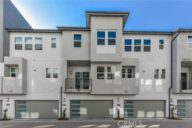 Detail Gallery Image 2 of 48 For 1418 S Urbana St, Anaheim,  CA 92805 - 4 Beds | 3/1 Baths