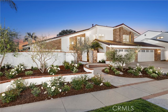 Detail Gallery Image 1 of 38 For 1801 Santiago Dr, Newport Beach,  CA 92660 - 4 Beds | 3 Baths